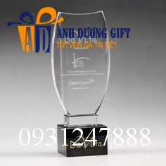 Kỷ niệm chương pha lê KNC00A32